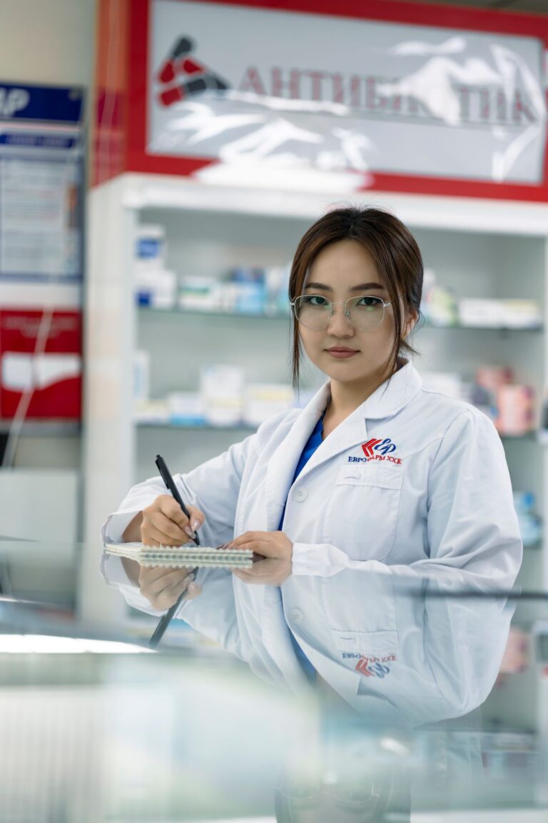 Farmacêutica em farmácia
